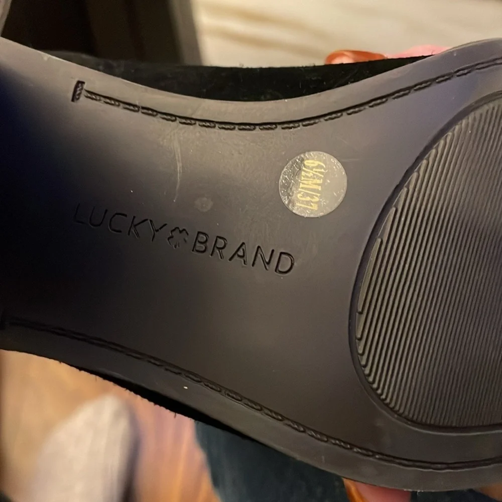 LUCKY BRAND SUEDE WOMEN BLACK BOOTIES 6.5 - Picture 7 of 9